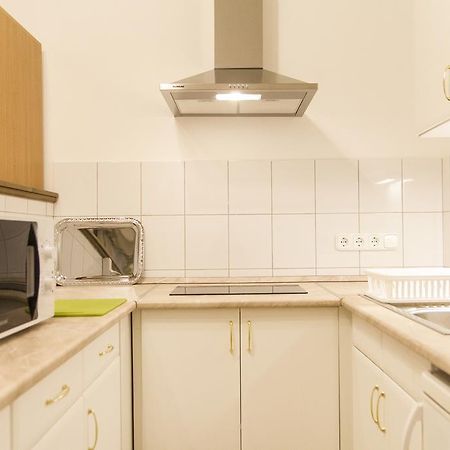 Authentic Klauzal Apartment Budapest Ngoại thất bức ảnh