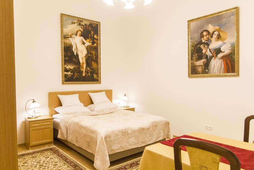 Authentic Klauzal Apartment Budapest Ngoại thất bức ảnh